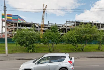 Фото: Названы новые сроки открытия недостроенного торгового комплекса в Кемерове 1