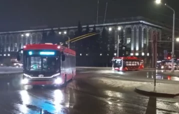 Фото: Два «Адмирала» вышли на троллейбусный маршрут №1 в Кемерове 1