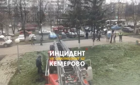 Из общежития на проспекте Ленина в Кемерове из-за пожара эвакуировали больше 20 человек
