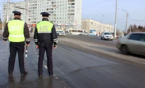 В Кемерове рейд ГИБДД выявил опасные автомобили такси