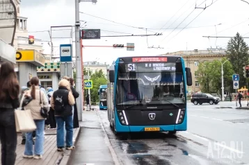 Фото: В Кемерове задымился автобус №51: официальный комментарий 1