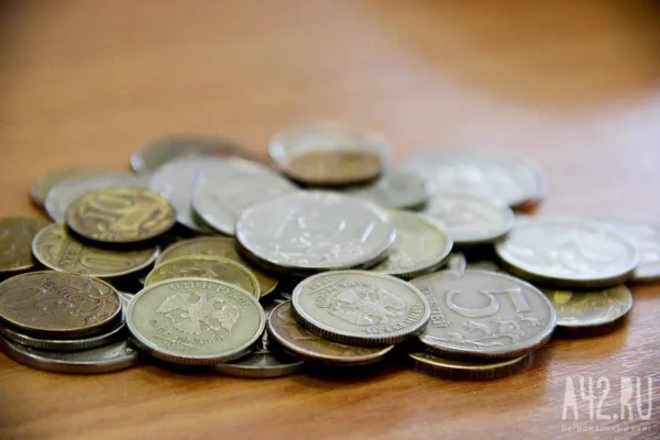 Безнадёжные долги россиян превысили 2,4 трлн рублей