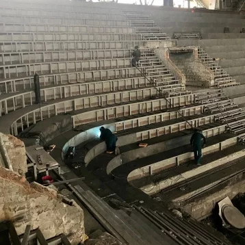 Фото: Мэр Новокузнецка показал, как ведутся работы во Дворце спорта кузнецких металлургов 1
