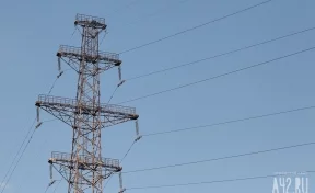 Кузбассовцам восстановили электричество после ночного урагана