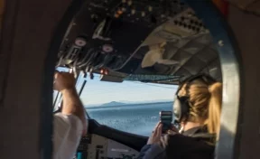 «Меня путают с бортпроводником»: пилотесса — о романтике, самолётах и отношении пассажиров