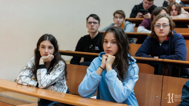Фото: Профилактика экстремизма и терроризма в молодёжной среде как направление деятельности дискуссионной площадки «Открытый диалог» 1