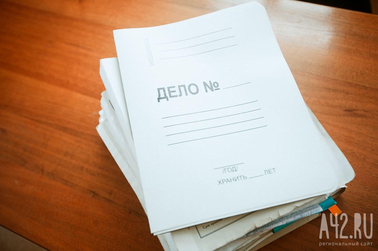 «Нельзя выкидывать»: юрист объяснила, какие документы нужно хранить в бумажном варианте