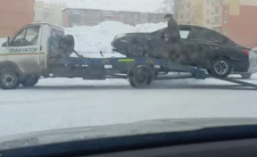 Кузбассовец без водительских прав приехал в ГАИ за рулём автомобиля 