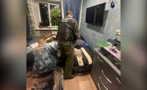 Стоящая на учёте у психиатра мать порезала 3-летнего сына в Красноярске