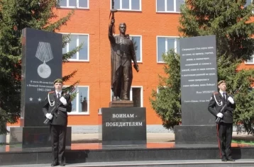 Фото: «СУЭК-Кузбасс» открыла мемориал Воинам-победителям 1
