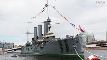 Фото: Гражданин Литвы пытался захватить крейсер «Аврора» и выстрелить по Зимнему дворцу 1
