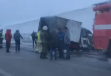 Фото: В ДТП с загоревшейся машиной на кузбасской трассе погибли 4 человека 1