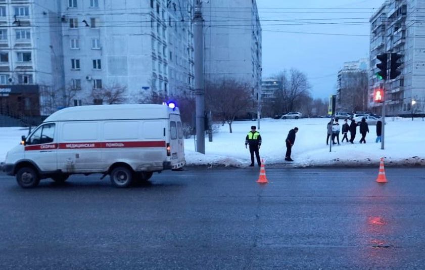 Машина скорой помощи насмерть сбила пожилую женщину в Новокузнецке