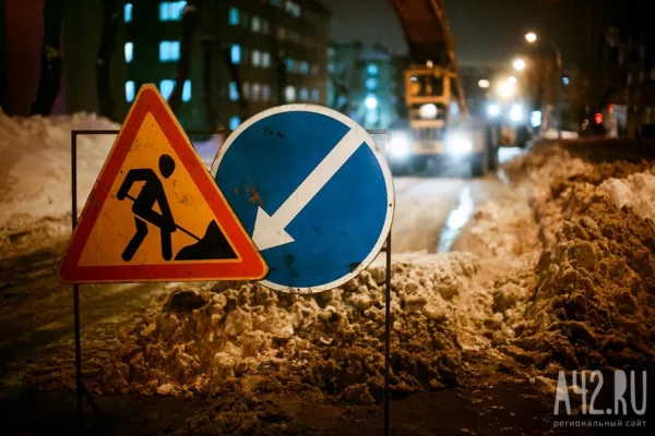 Кемеровчане утром 13 января встали в 10-балльных пробках