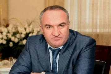 Фото: Отец сенатора Арашукова знал о готовящемся задержании 1