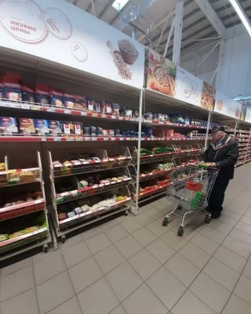 Фото: Мэр Кемерова прокомментировал фото пустых полок в магазинах 5