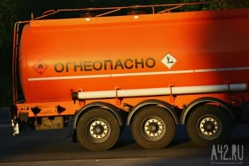 Фото: В Кузбассе суд обязал охранять склады с нефтепродуктами 1