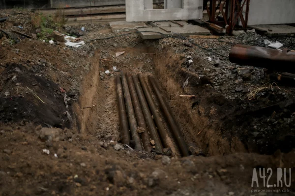 Власти кузбасского округа заменят 3,5 км ветхого водопровода после проверки прокуратуры