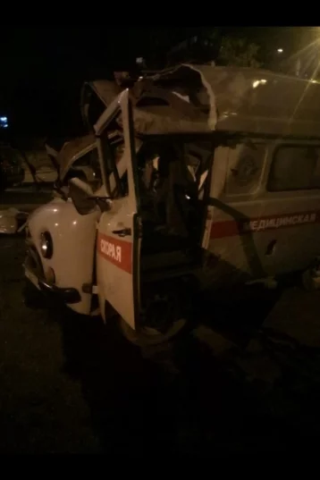 Фото: «Отвлёкся на телефон»: расследовано дело о смертельном ДТП со скорой в Кузбассе 1