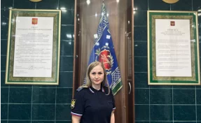 Судебный пристав помогла кузбассовцу во время приступа эпилепсии в автобусе