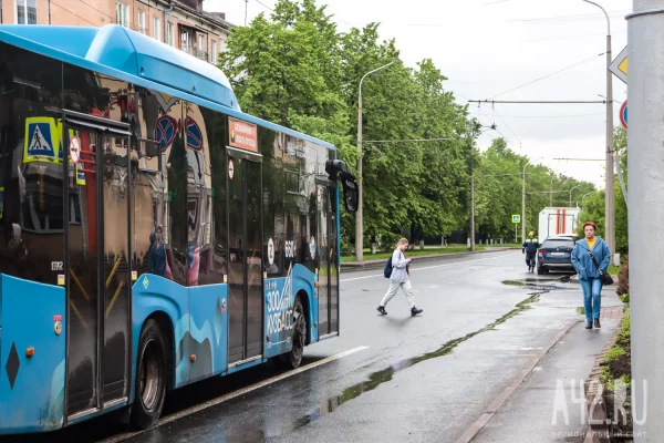 В Кемерове 7 автобусов изменят движение из-за работ на улице Веры Волошиной