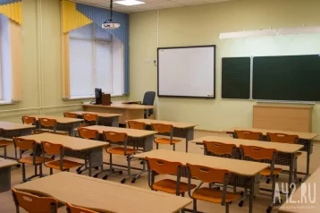 Фото: «Была ни жива ни мертва»: учительница рассказала о девочке, устроившей стрельбу в брянской школе 1
