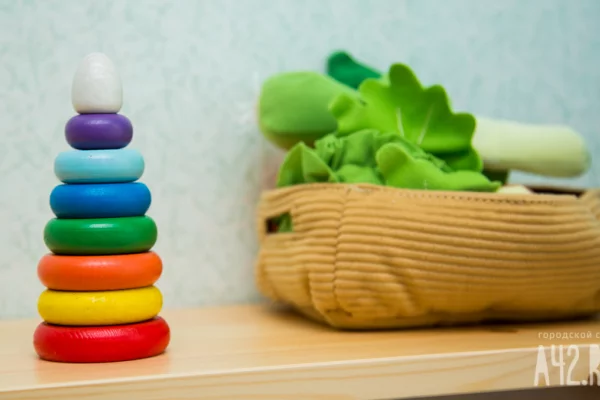 В Томске двухлетнего мальчика госпитализировали из детсада с переломом бедра