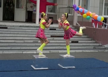 Фото: В Кемерове стартовала акция «Первое сентября — каждому школьнику»: поддержку получили 286 детей 2