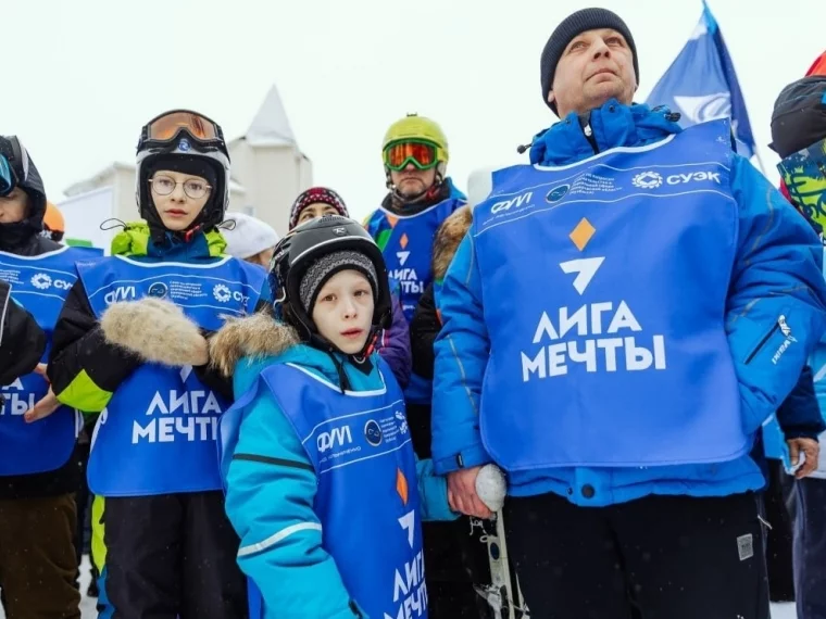 Фото: При поддержке «СУЭК-Кузбасс» и Фонда Мельниченко кузбасские спортсмены приняли участие в соревнованиях «„Лыжи Мечты“ на Танае» 4