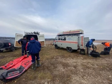 Фото: В Кузбассе рыбак провалился под неокрепший лёд на реке и утонул 1