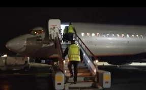 Вахтовики устроили дебош в самолёте из Иркутска в Магадан