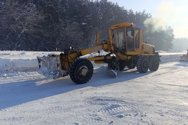 Около тонны кубометров снега вывезли за зиму в Кемерове