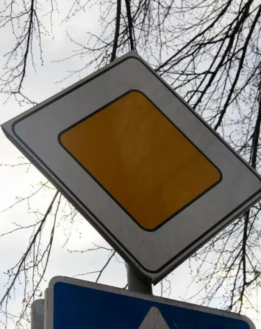 «Мы все в шоке»: на Урале за рулём Land Cruiser Prado умер ехавший с тренировки мужчина