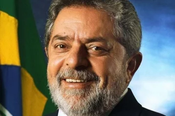 Фото: Бывший президент Бразилии приговорён к девяти с половиной годам тюрьмы 1