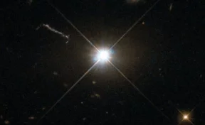 Учёные обнаружили чёрную дыру, поглощающую по одной звезде каждые два дня