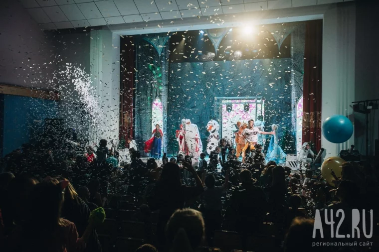 Фото: Катки, уличные игры, концерты и спектакли: куда сходить на длинных выходных в Кемерове в 2026 году 3