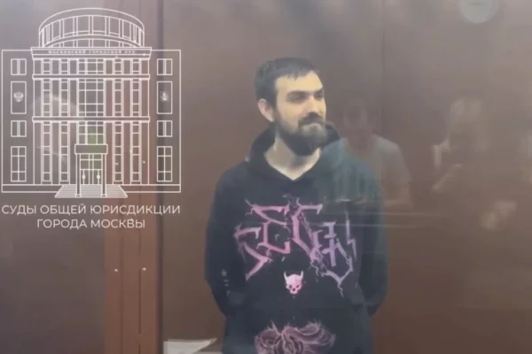 Комика Артемия Останина* удалили из зала суда