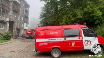 Фото: В Новокузнецке утром загорелась квартира в многоэтажке: спасены 7 человек 1