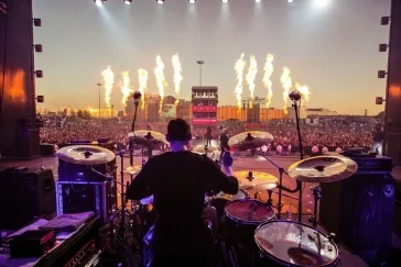 Фото: Названы дата проведения и один из легендарных участников грандиозного фестиваля «Герои мирового рока — 2022» в Кемерове 6