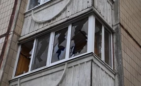Гладков: повреждены 128 квартир, 15 частных домов, 34 машин и одно предприятие после атаки ВСУ