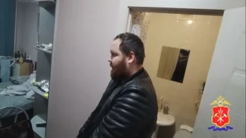 Фото: В Кемерове драгдилер хотел спрятать в тайники около 160 граммов мефедрона 1