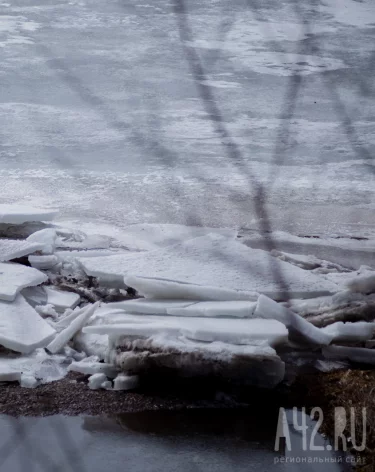 В Междуреченске нашли тело провалившейся под лёд 9-летней девочки