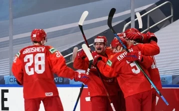 Фото: Россия обыграла США в первом матче молодёжного ЧМ по хоккею  1