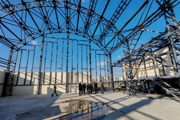 «Лазурит», «Русалка» и «Мадагаскар»: в Прокопьевске выбирают название для нового бассейна