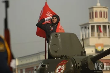 Фото: В Кемерове прошёл парад, посящённый Дню Победы 1