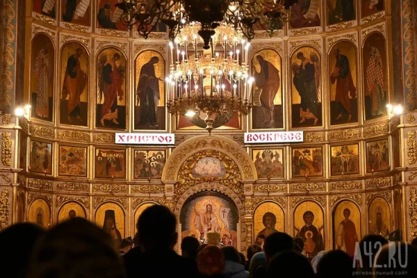 В Москве продаётся кулич на Пасху за 100 000 рублей