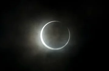 Фото: В NASA рассчитали, когда произойдёт последнее полное солнечное затмение 1