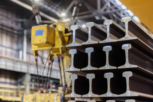 Новокузнецкие металлурги будут поставлять рельсы для магистрали Москва — Санкт-Петербург