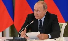 Владимир Путин подписал закон о приостановке участия России в ДСНВ