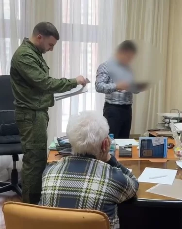 Заместителя гендиректора филармонии Кузбасса задержали за взятку в 130 тысяч рублей